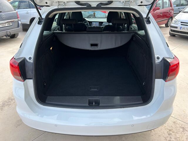 OPEL ASTRA SELECTIVE ESTATE 1.4 SIDI AUTO SPANISH LHD IN SPAIN 116000 MILES 2018